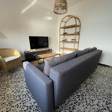 Oktheway Perbes Vintage Apartment *